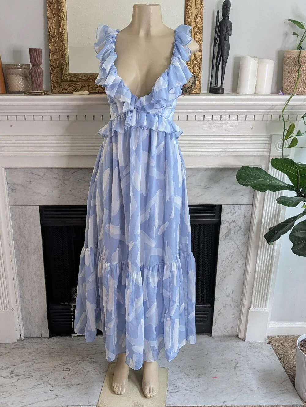Abercrombie Fitch Powder Blue Ruffle Maxi Dress Size XS Tiered Romantic Flowy